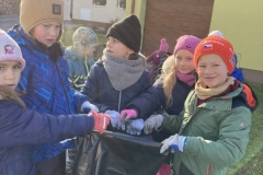 18.12.2025 Vánoční tvoření a procházka v 1. ročníku 