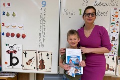 f0816ce6-4105-441d-b17c-eeee1ef25411